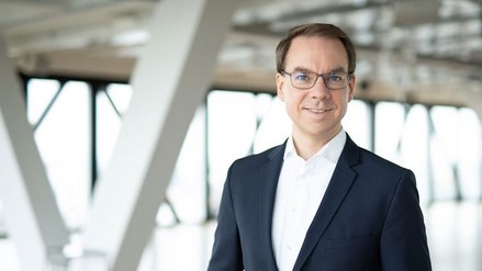 Dr. Philipp Schulte, CEO of G+D Mobile Security Germany